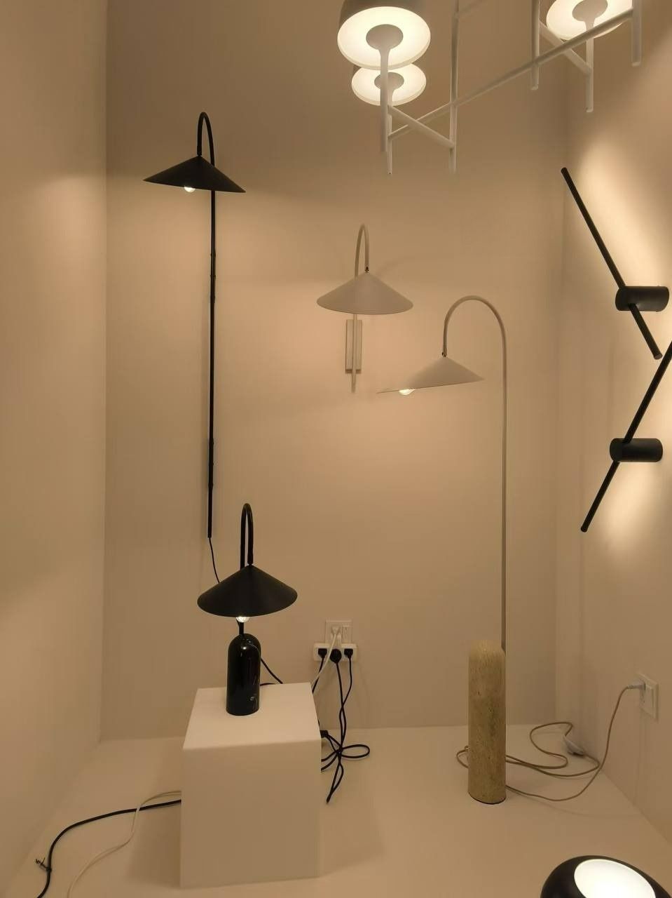 Floor lamp FORESA by Romatti