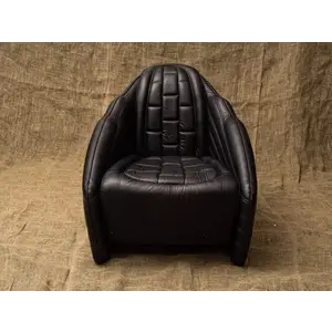 FUTURU chair by Romatti