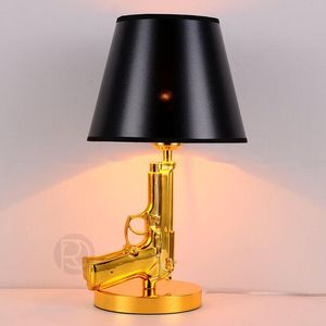 Дизайнерская настольная лампа с абажуром GUNS by Romatti