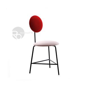 Chair Kisses by Romatti