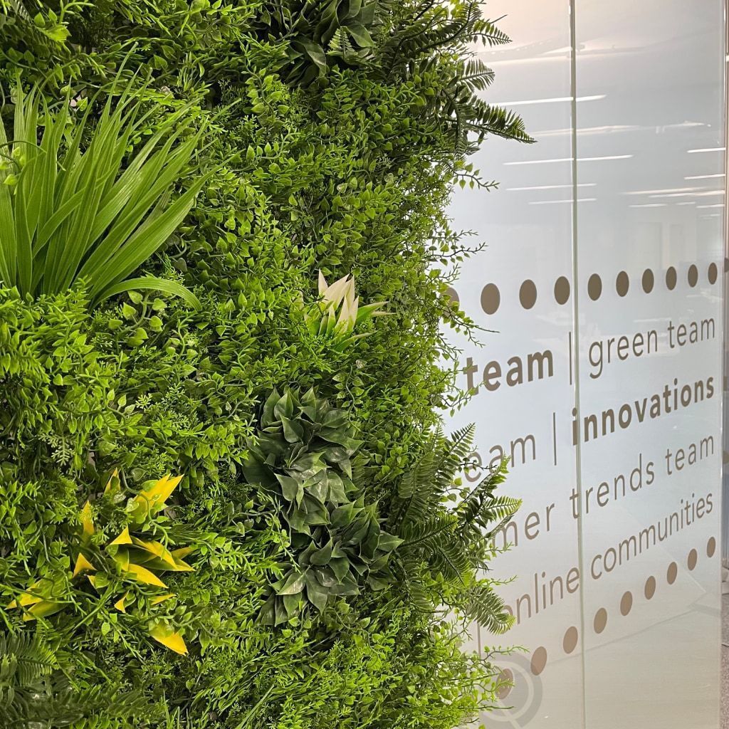 Artificial PALM panel by Green Walls