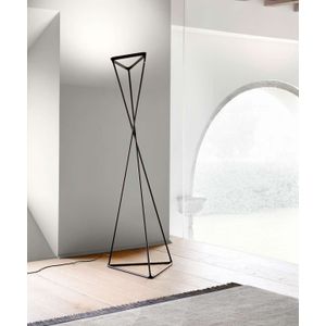 Напольный светильник Tango by Luceplan