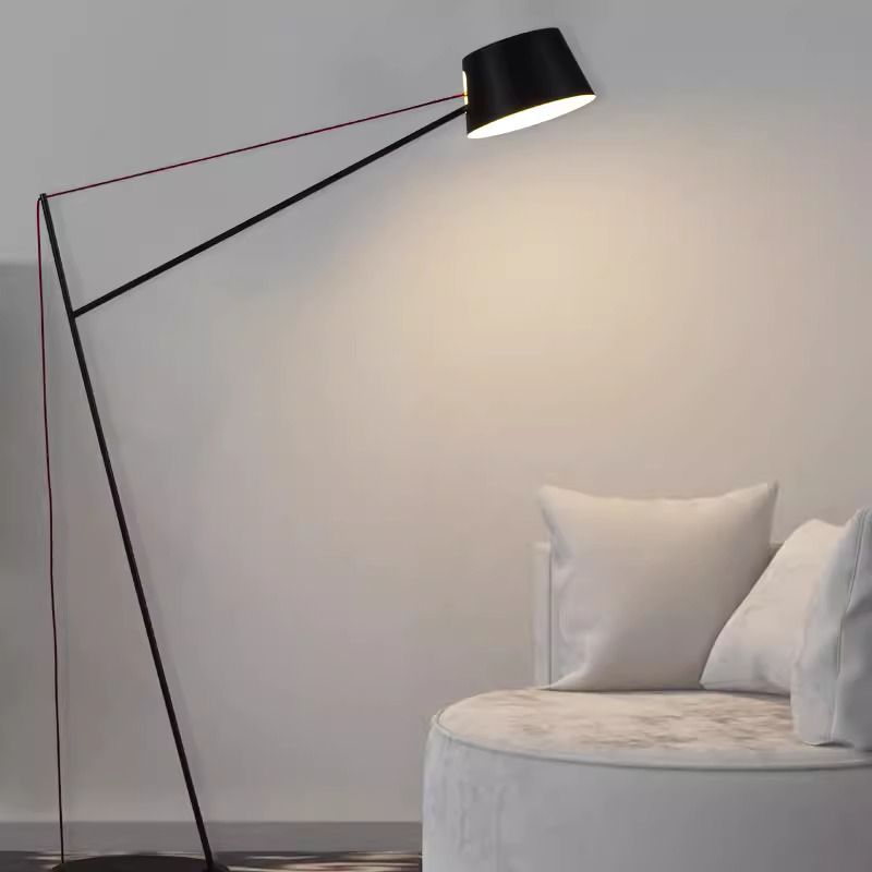 Floor lamp DEFRES by Romatti