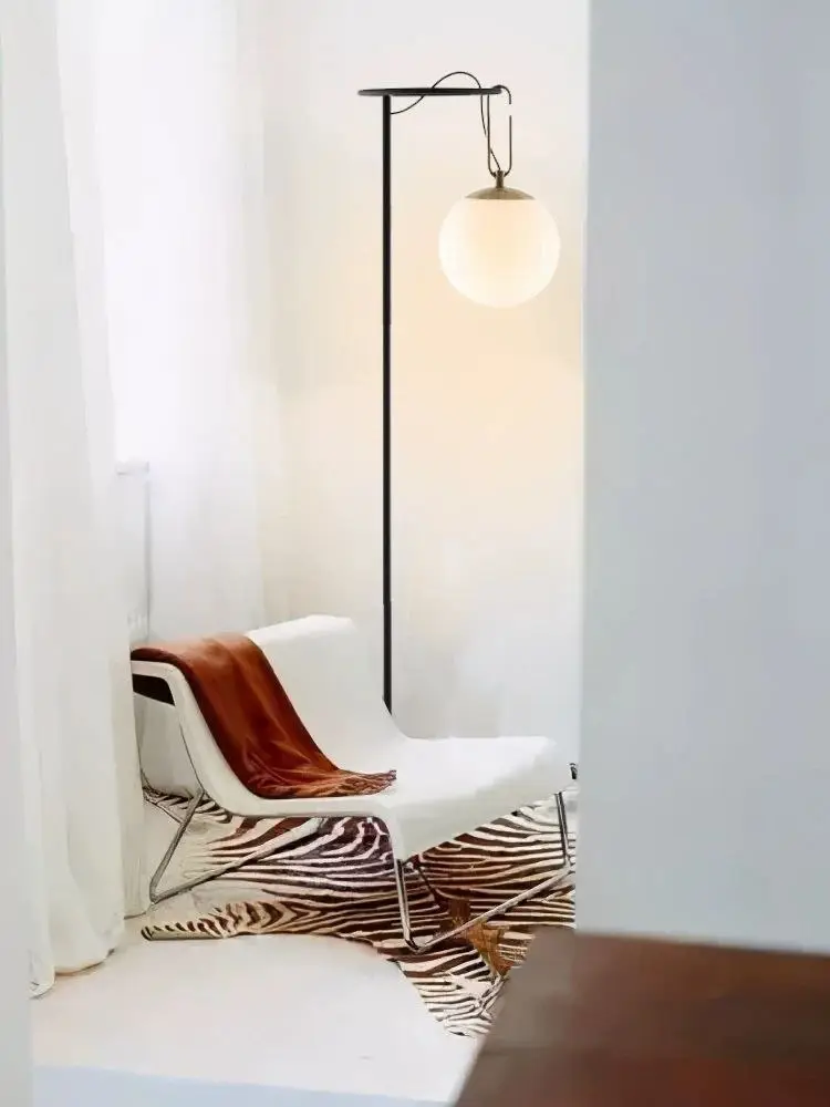 NIKRO floor lamp by Romatti