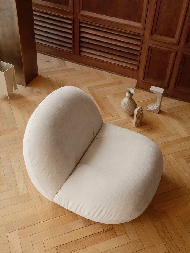 PACHA by Gubi Chair
