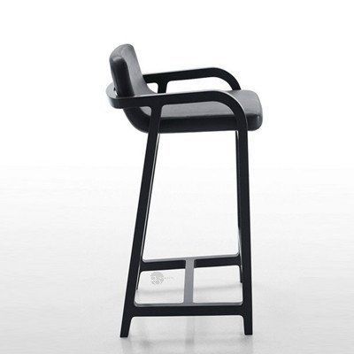 Nikolson by Romatti bar stool