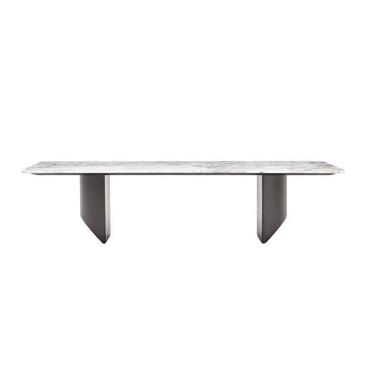 The JOULY by Romatti table