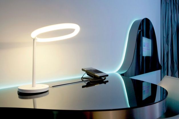 Table lamp HALO by Artemide