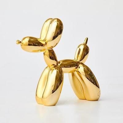 Balloon Dog Figurine by Romatti