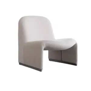 Дизайнерское кресло для кафе и ресторана CASSIE by Romatti