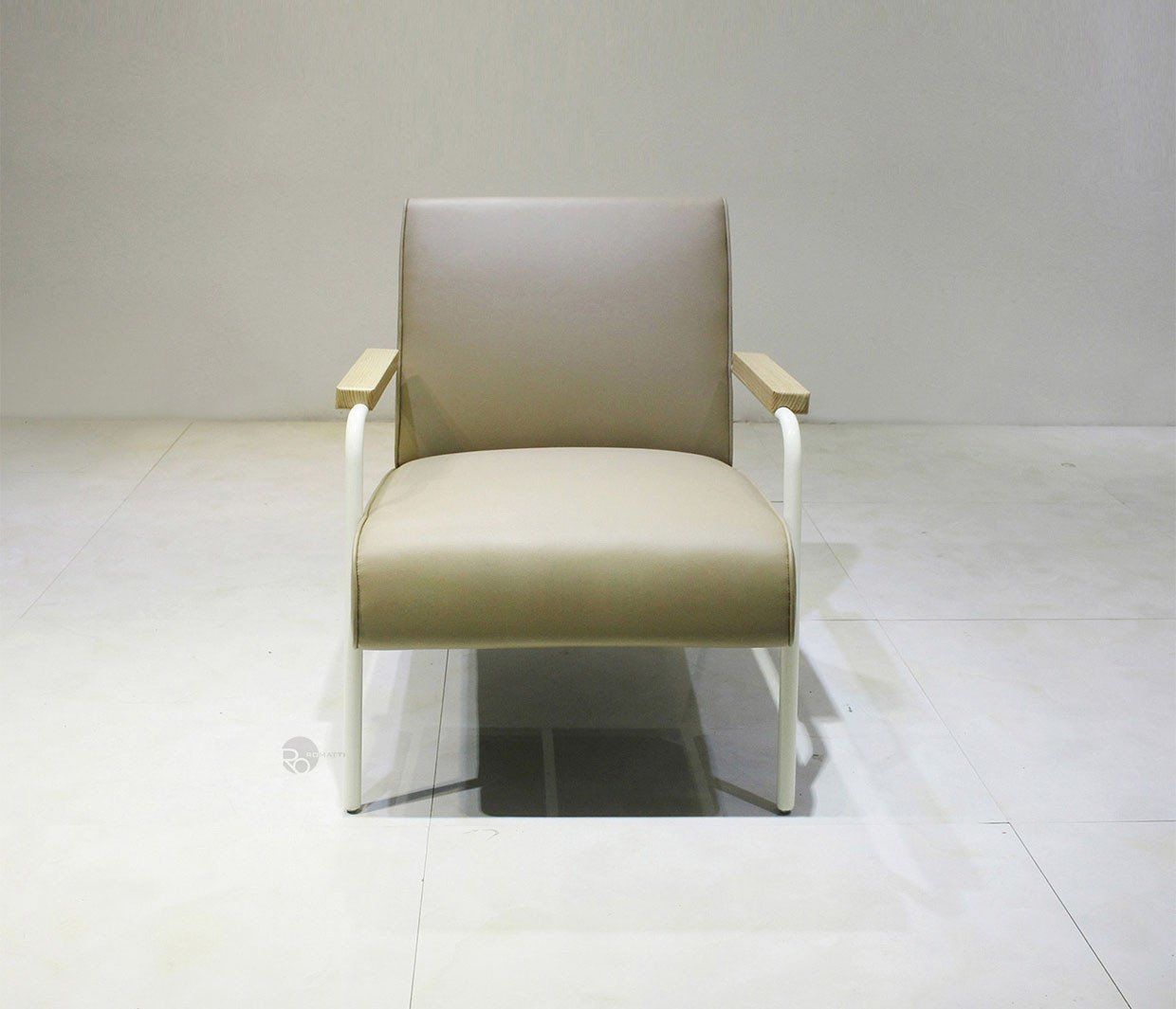 Vaclas chair by Romatti