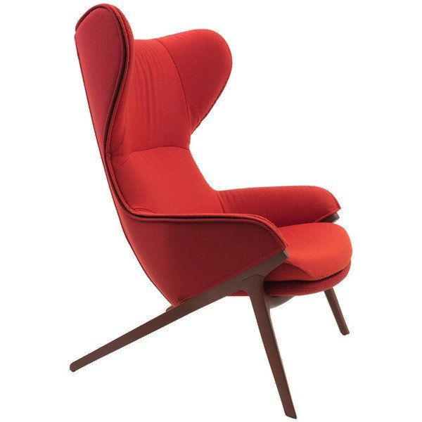 Wing chair by Romatti