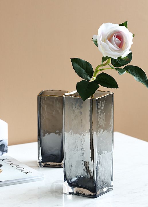 Designer vase EMTER by Romatti