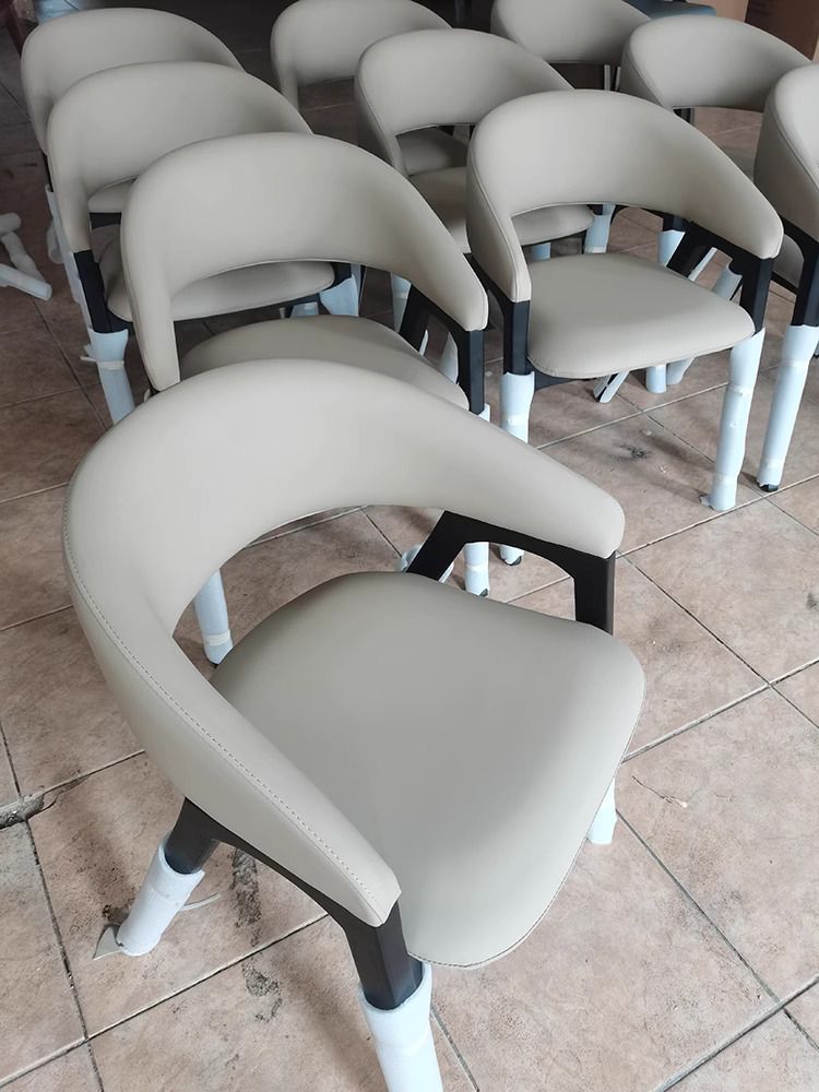 YEN by Romatti Chair