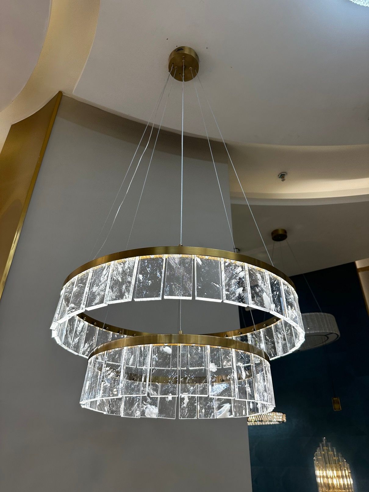 BERAW chandelier by Romatti