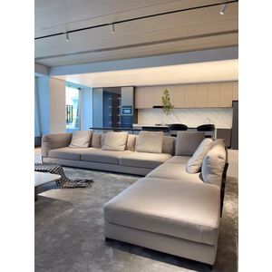 Дизайнерский диван для кафе BRONSON by Romatti