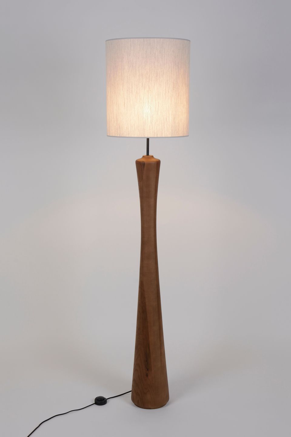 MOKUZAI Floor Lamp by Market Set