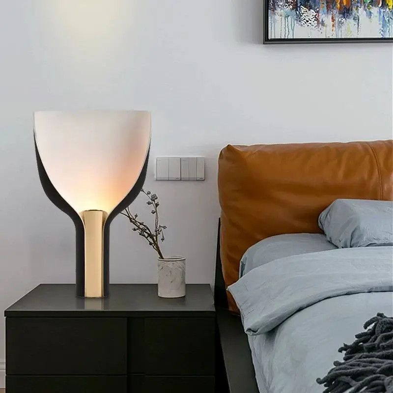 Настольная лампа NOZY by Romatti