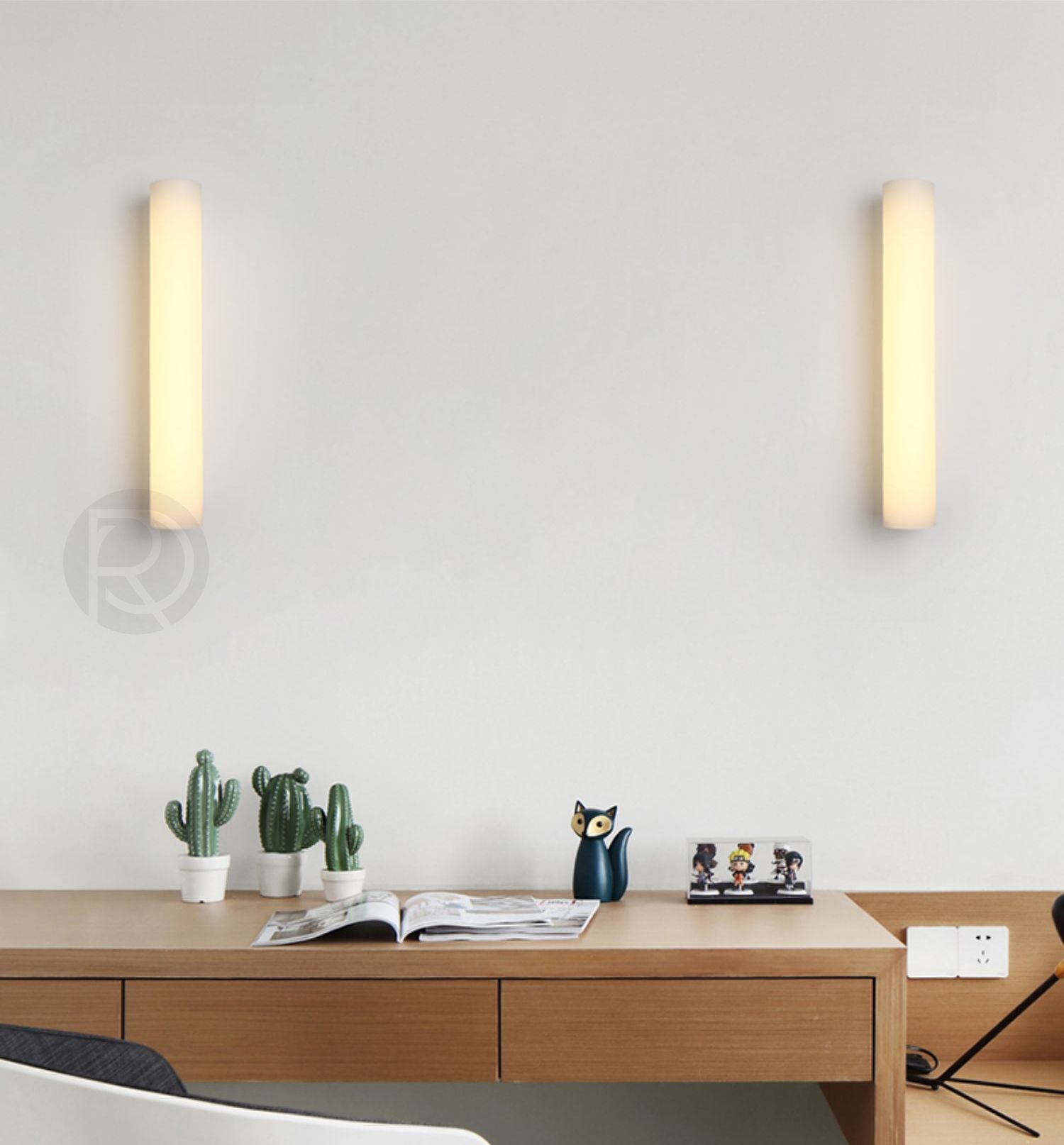 Designer wall lamp (Sconce) DEE by Romatti