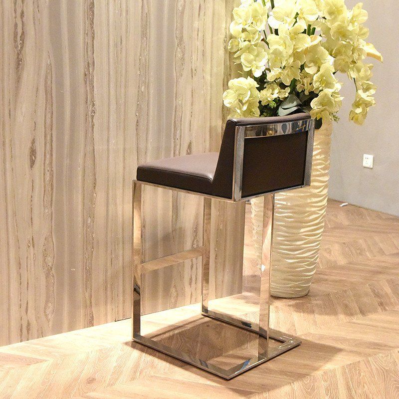 Manhattan bar stool by Romatti