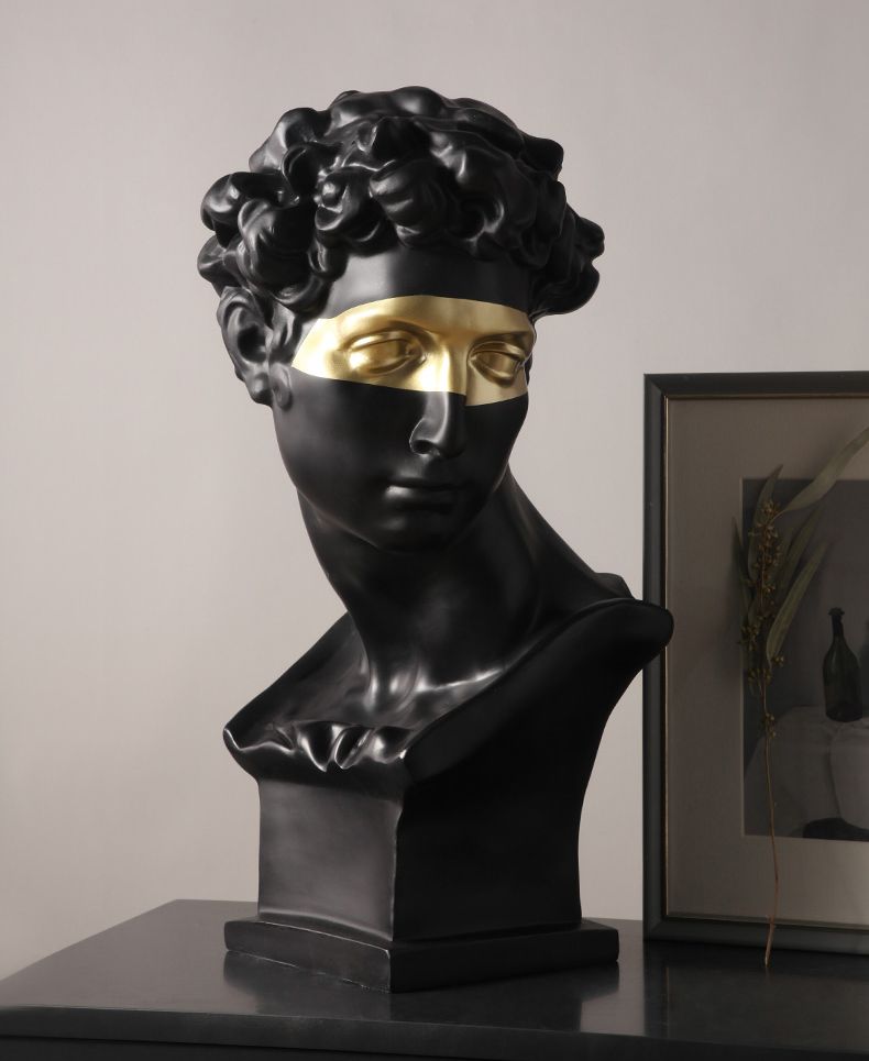 Designer statuette MEDICI by Romatti