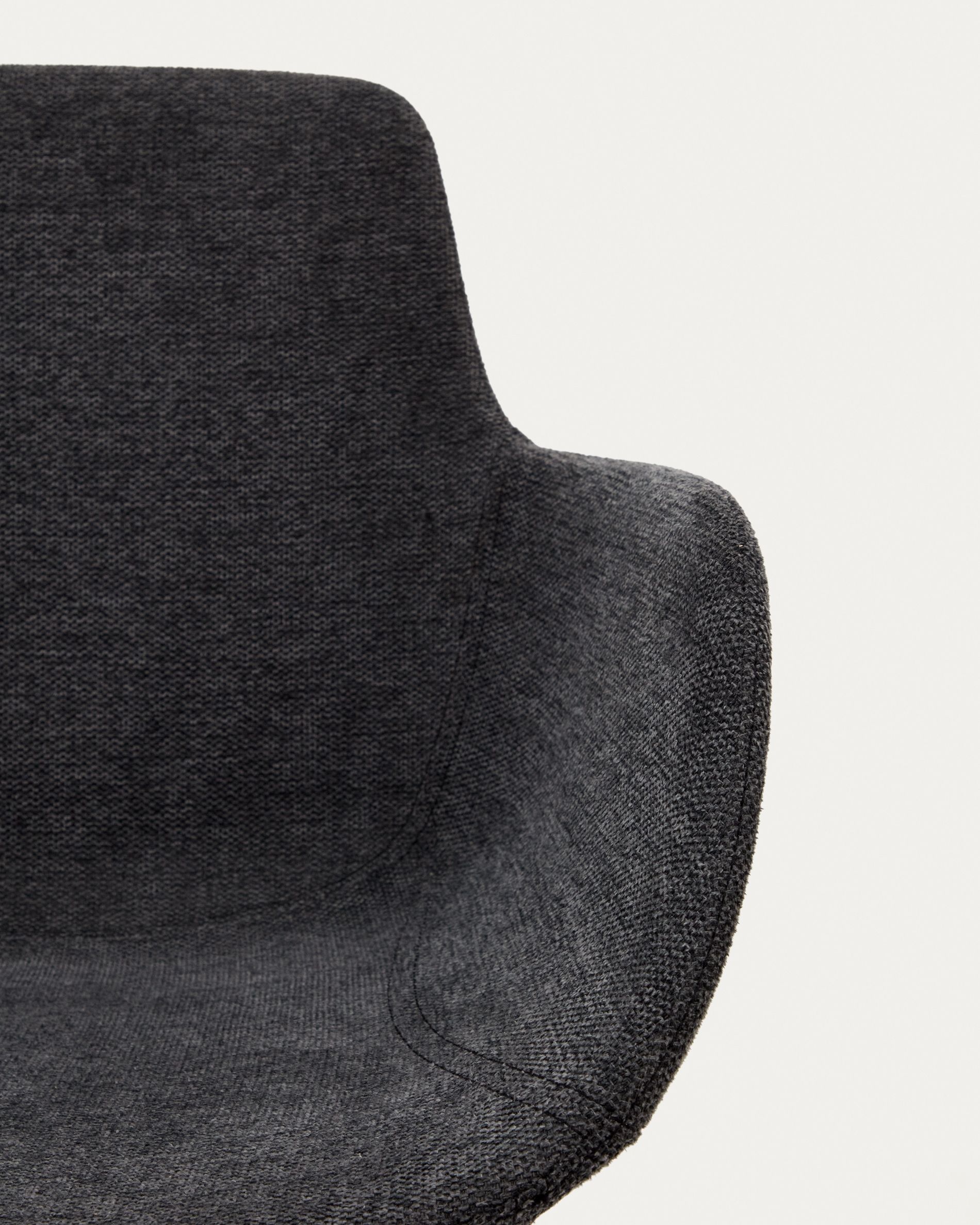 Поворотное рабочее кресло Tissiana из темно-серой синели и черного матового алюминия Tissiana