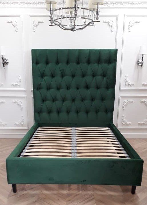 Кровать двуспальная 160х200 зеленая из велюра Ada