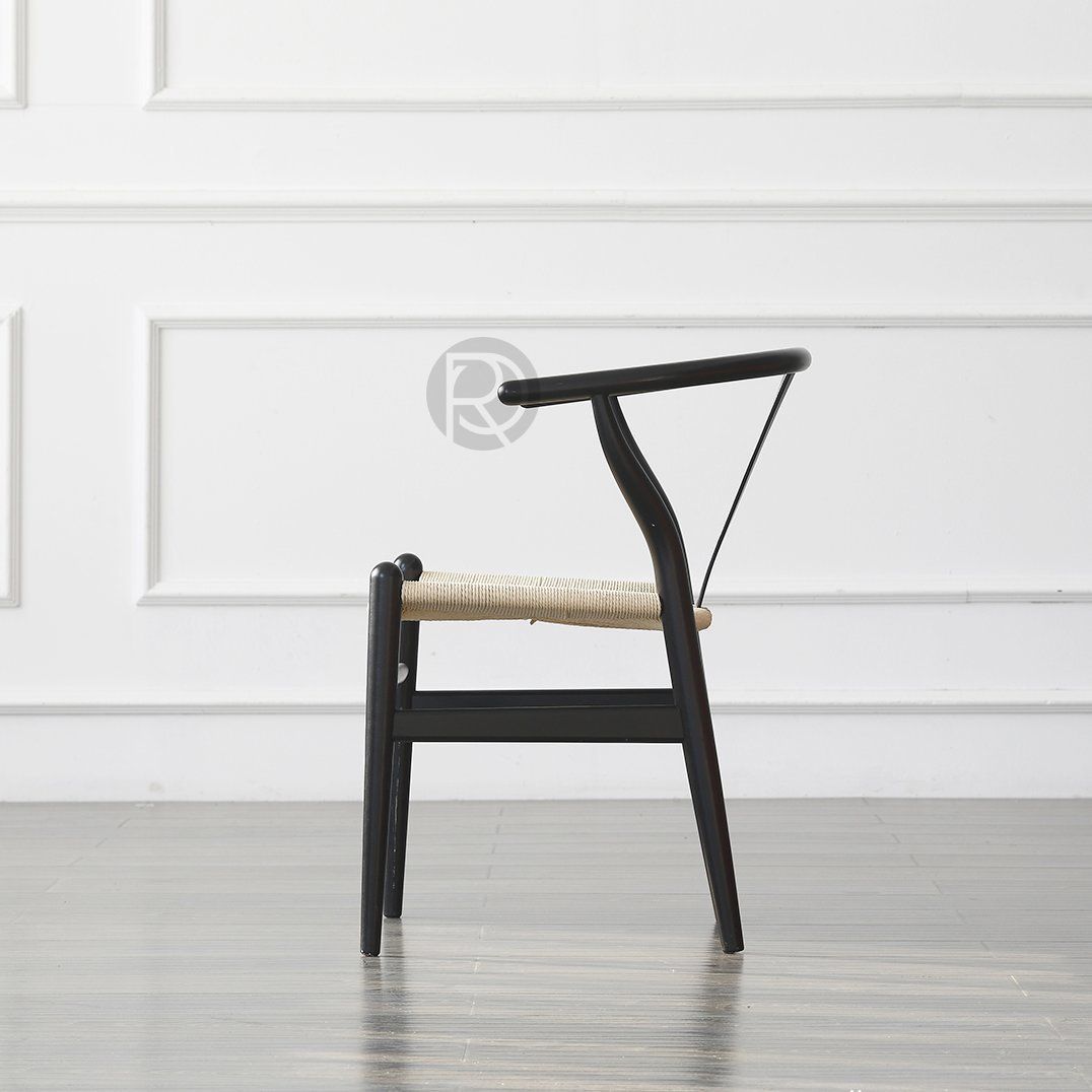 Wishbone chair by Romatti