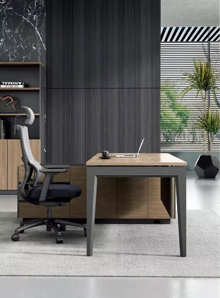 Office desk ROOT by Romatti