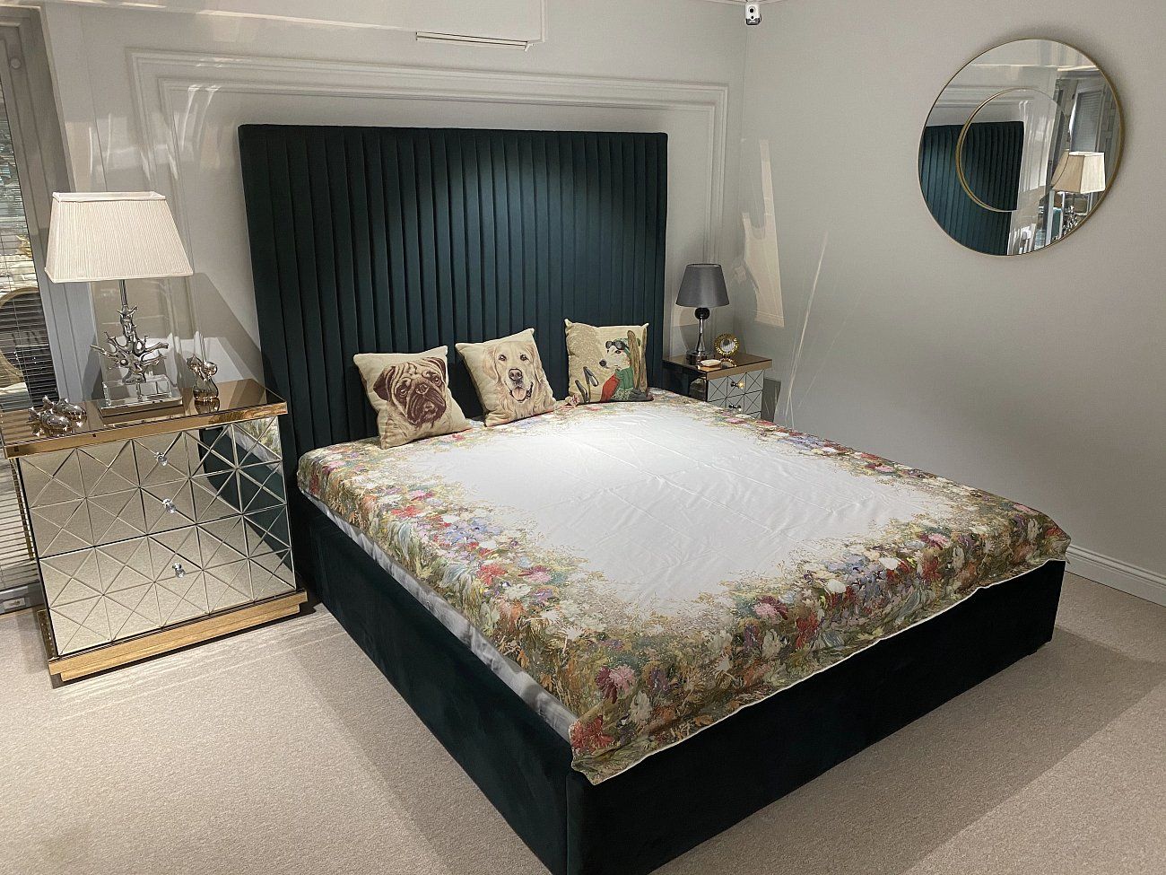 Double bed 180x200 cm beige Mora