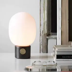 YUNGER by Romatti table lamp