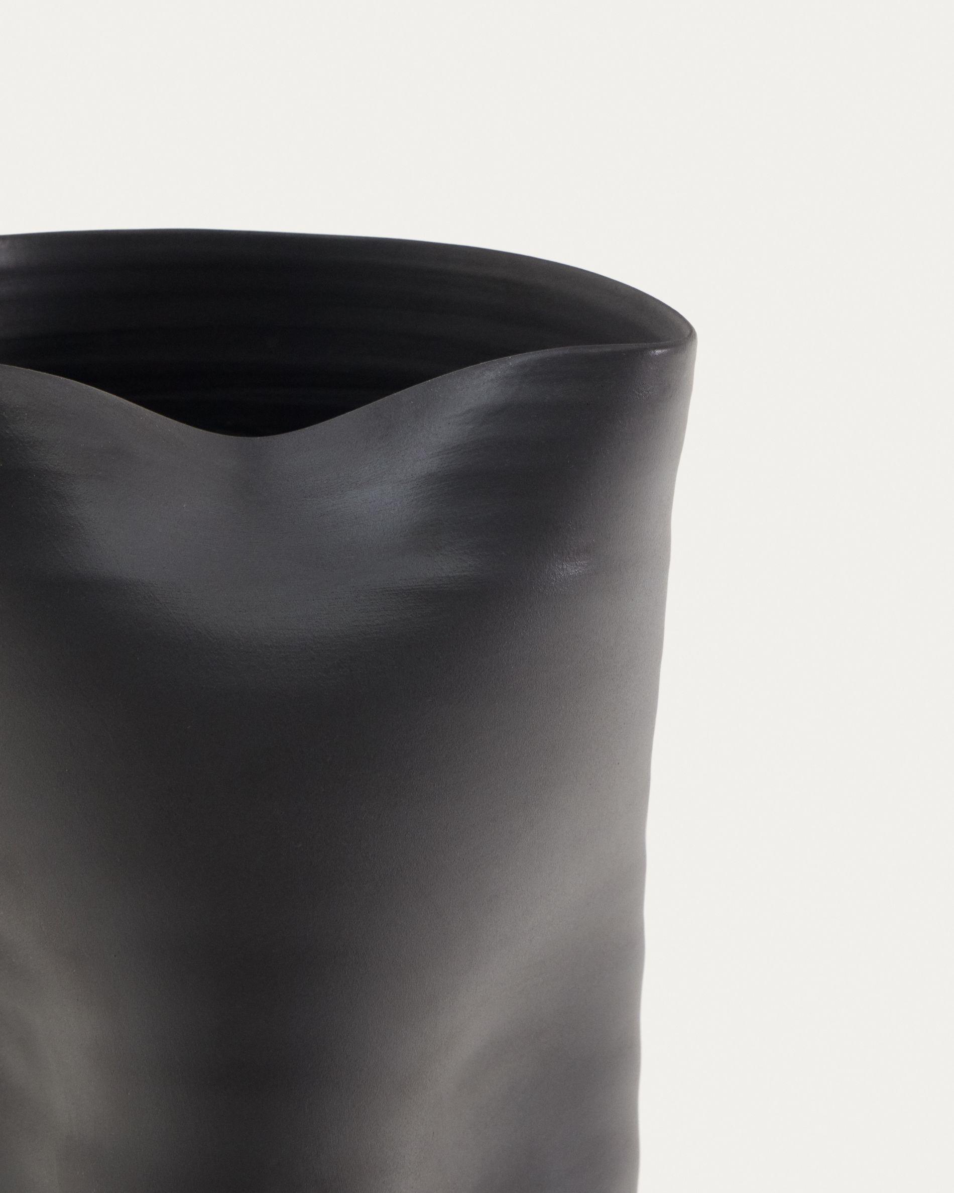 Ваза керамическая Sibel черная 18 см Sibel