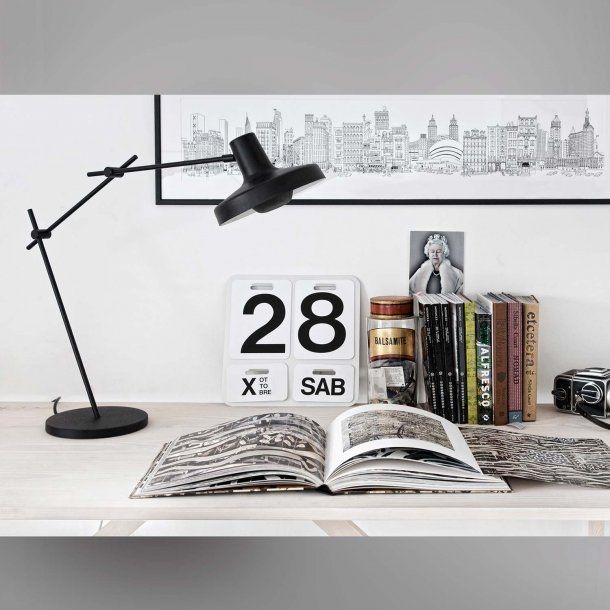 Table lamp ARIGATO by Grupa