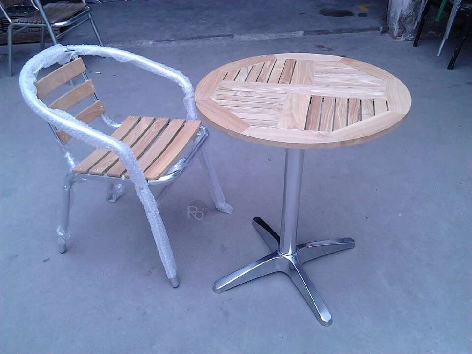 Table Kirfor by Romatti