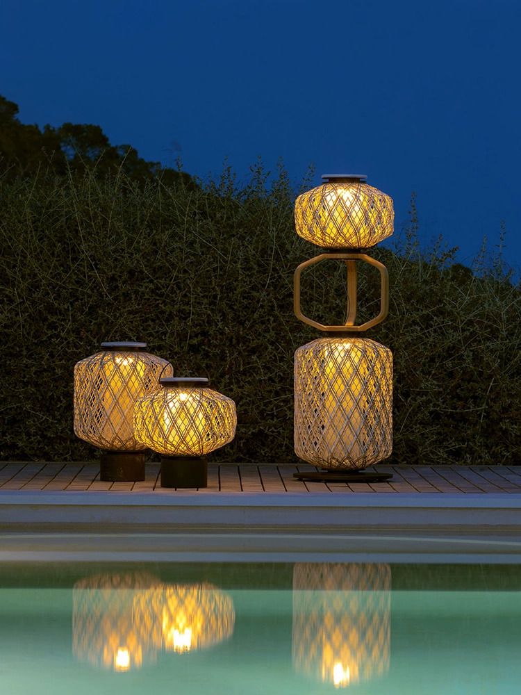 DEDONAS by Romatti Table lamp