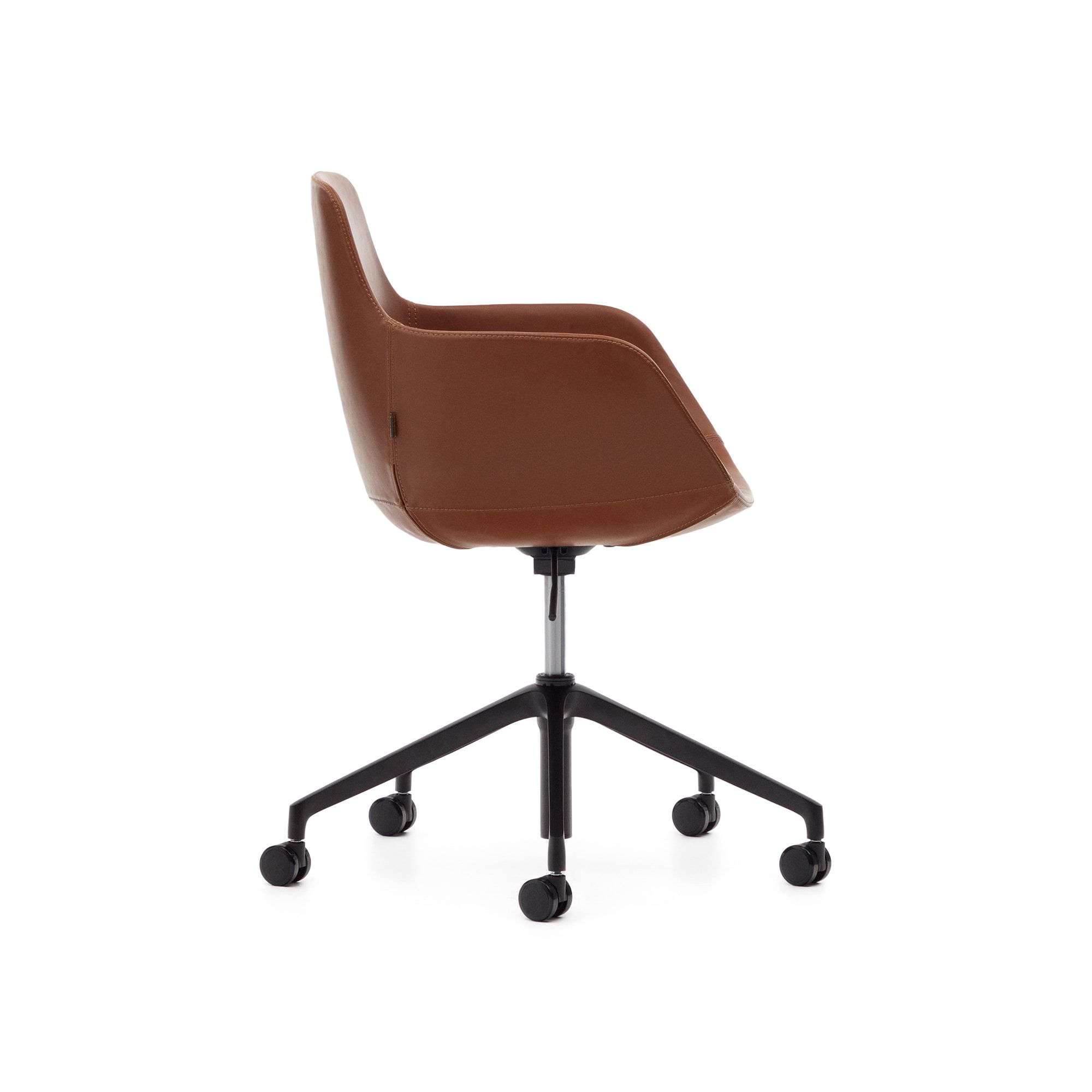 Рабочее кресло Tissiana коричневая искусственная кожа, алюминиевые ножки с матовой черной отделкой Tissiana