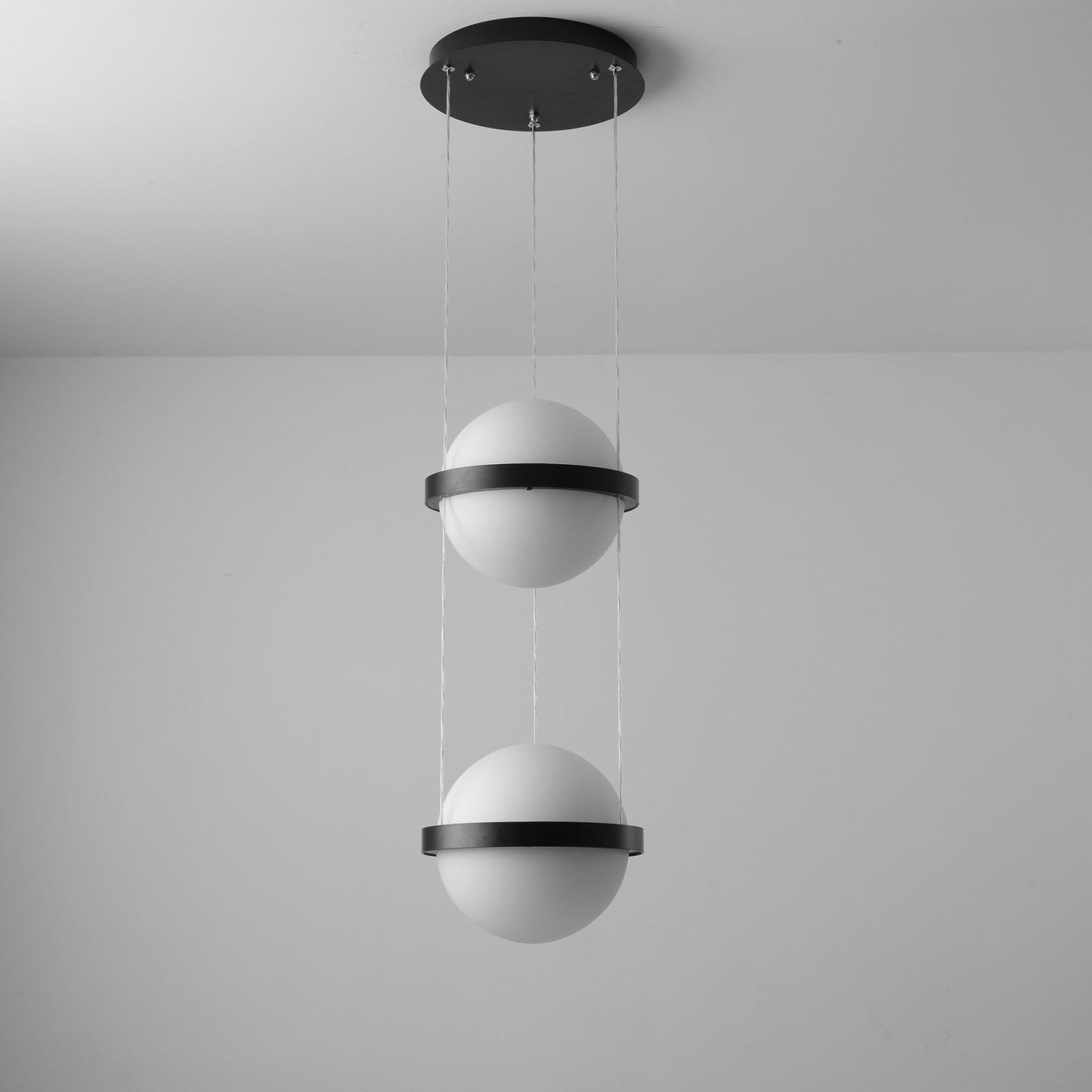 Designer pendant lamp PALMA by Romatti