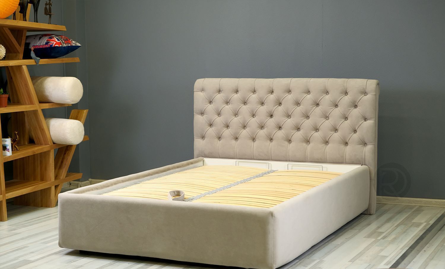 CHESTERFIELD BIEGE Bed by Romatti