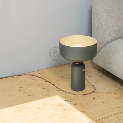 PRAGA by Romatti table lamp