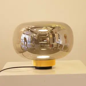 Дизайнерская светодиодная настольная лампа JENDERA by Romatti