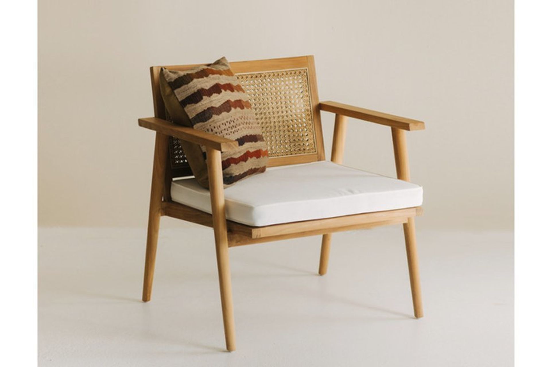 SOHOMANJE RATTAN chair by Romatti TR