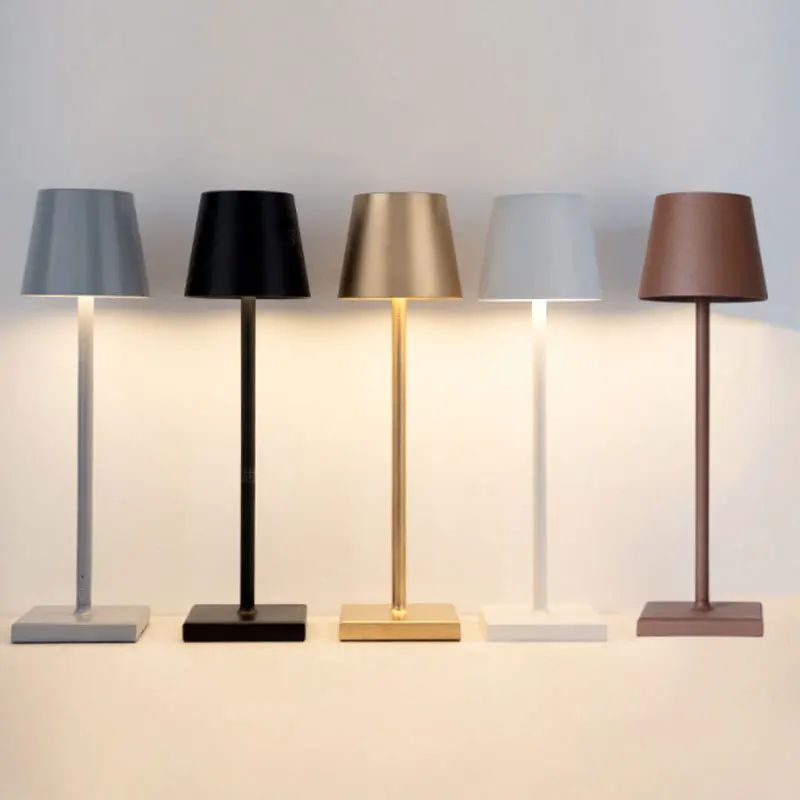 CITRA by Romatti table lamp