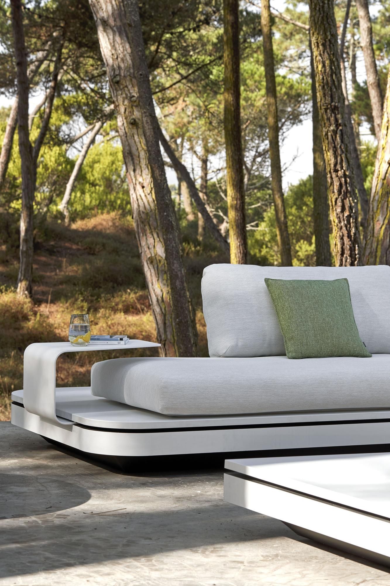 Corner modular sofa ELEMENTS by Manutti