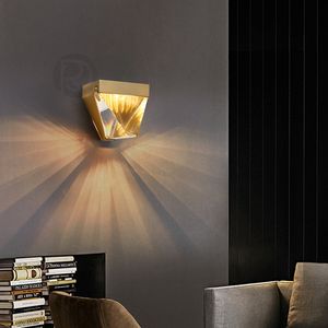 Дизайнерский настенный светильник (Бра) TRIPLA by Romatti
