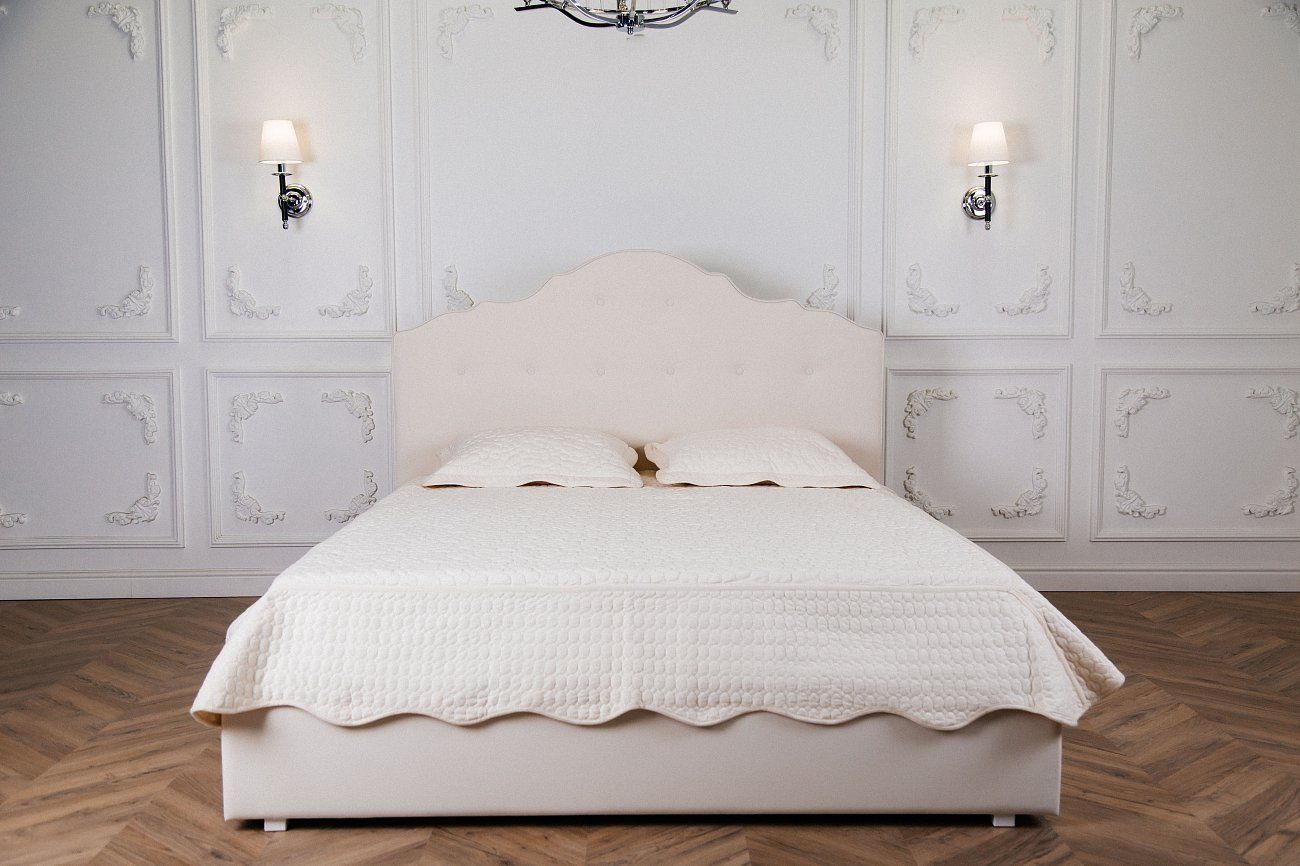 Double bed 180x200 light beige with curly headboard Palace