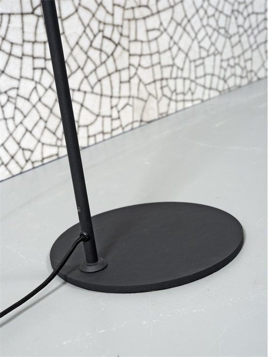 Floor lamp MONTREUX by Romi Amsterdam