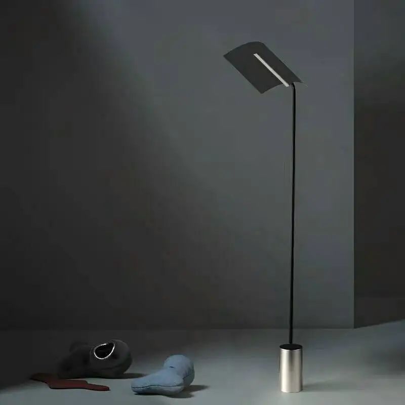 Floor lamp VERUSE by Romatti