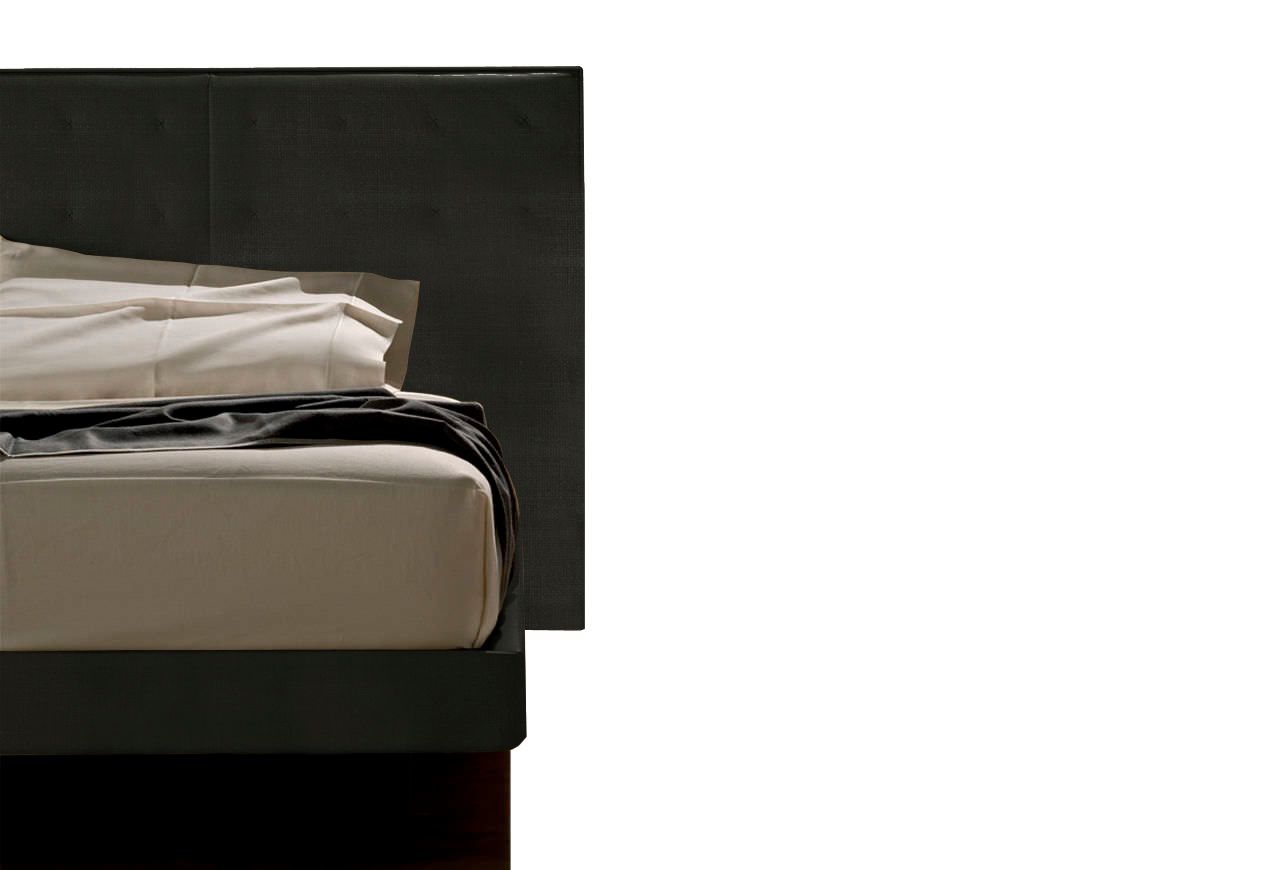 Кровать двуспальная 180х200 см темно-серая Knoff Grande