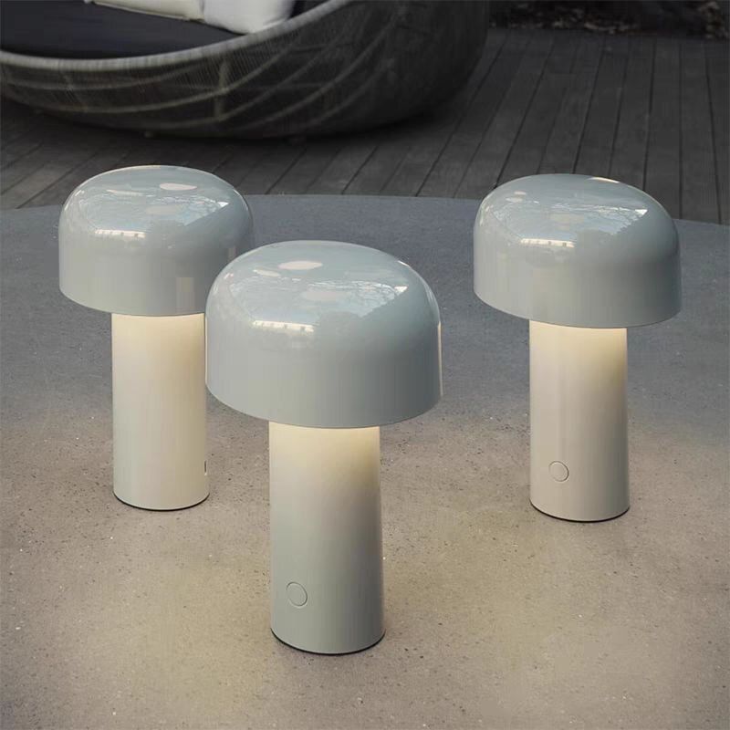 FIOSS by Romatti table lamp