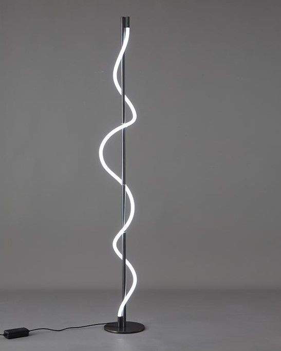 Floor lamp TRACER TWISTED by Romatti